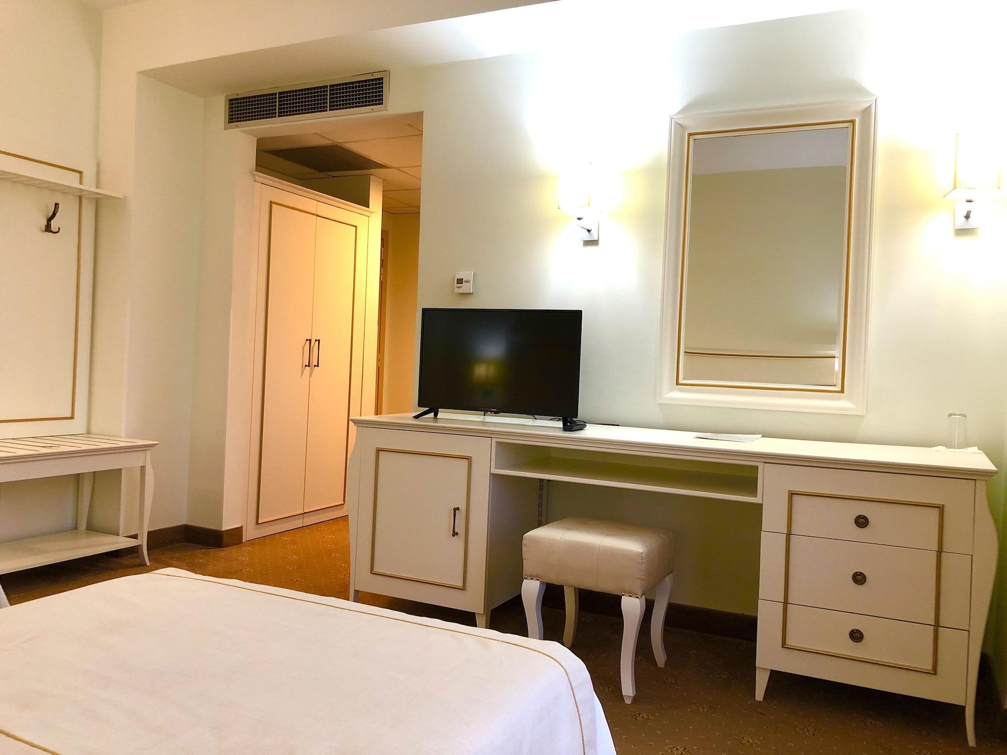Hotel Fieri 4*